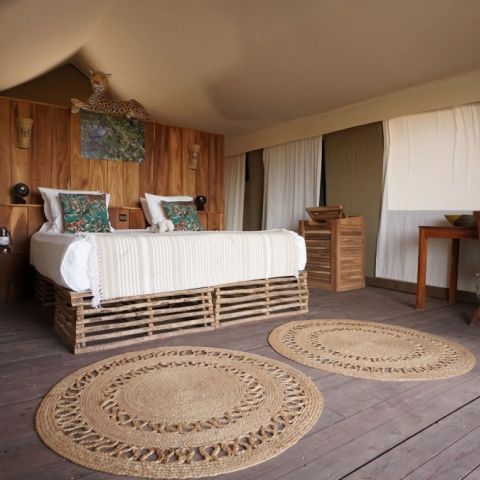 Niokolodge
