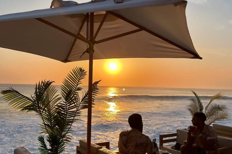 Exotic Beach Dakar : Votre évasion tropicale au bord de l'Atlantique 🌴🏖️ Exotic Beach Dakar : Votre évasion tropicale au bord de l'Atlantique 🌴🏖️