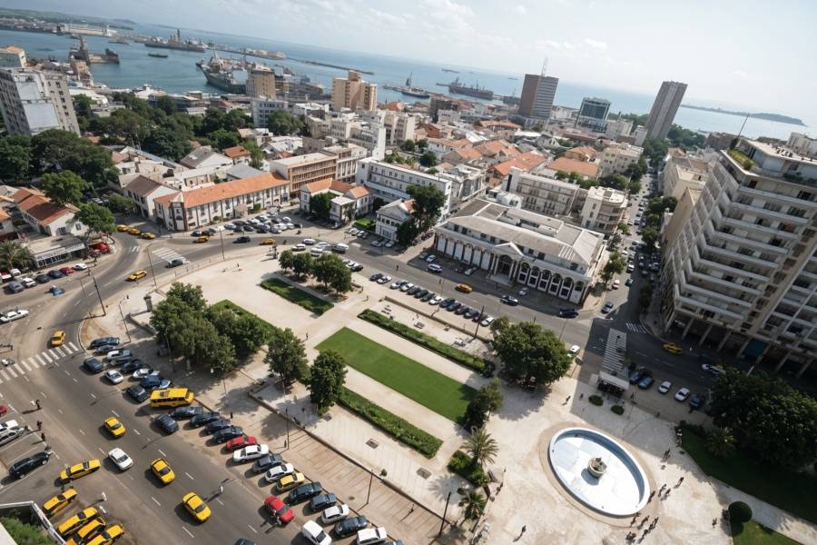 Place de l'Indépendance : Découvrez le cœur historique de Dakar