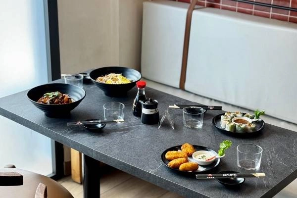 Ô Wok Bar