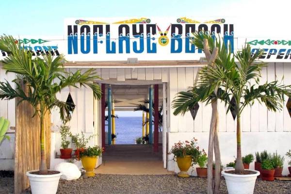 Noflaye Beach