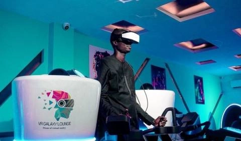VR GALAXY LOUNGE