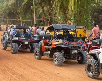 Les roses du lac location quad