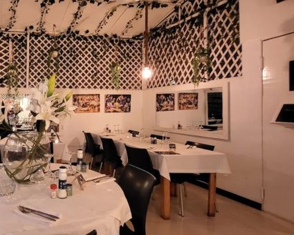 Le Bouchon Lyonnais - Paul & Nicole