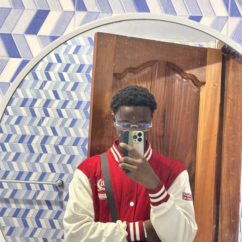 Photo de profil de user_67b506510b614